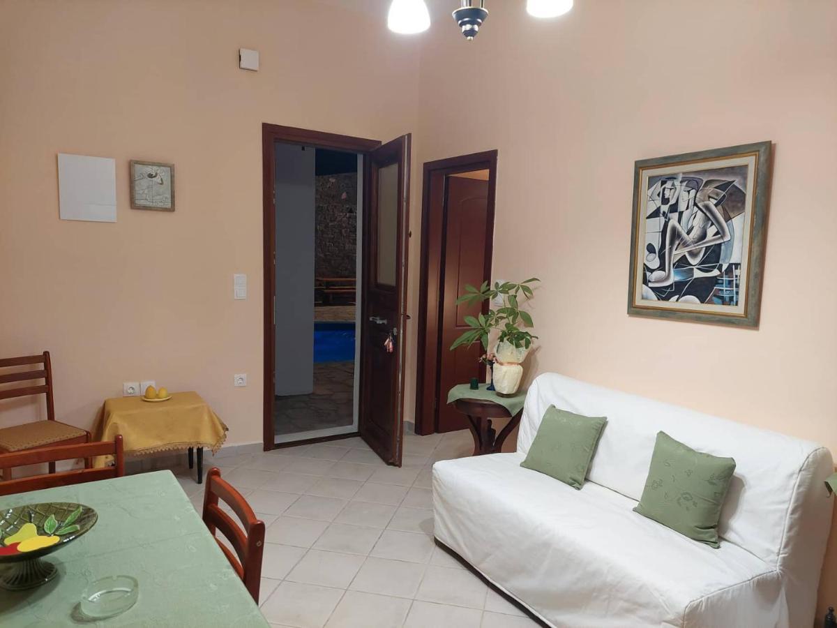 Villas El Paradiso Kouroupi Exterior photo