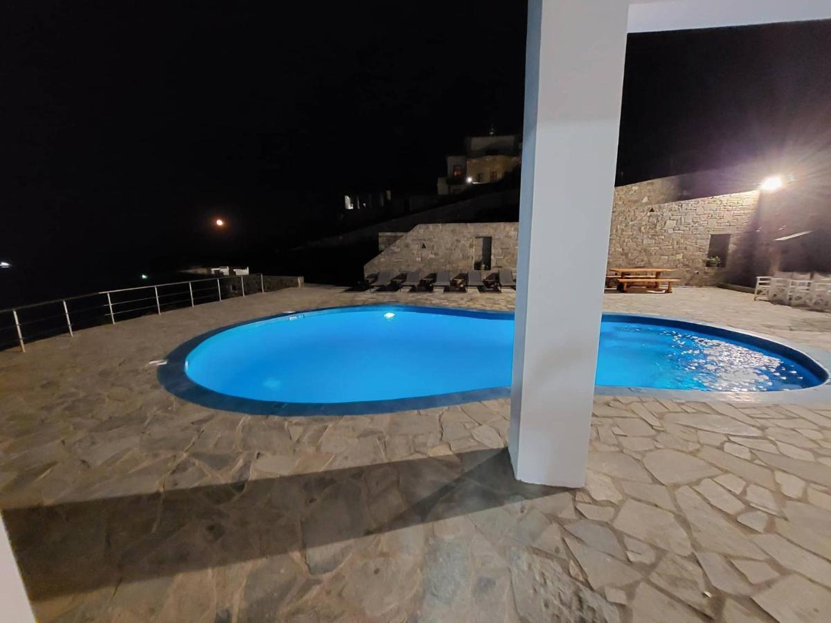 Villas El Paradiso Kouroupi Exterior photo